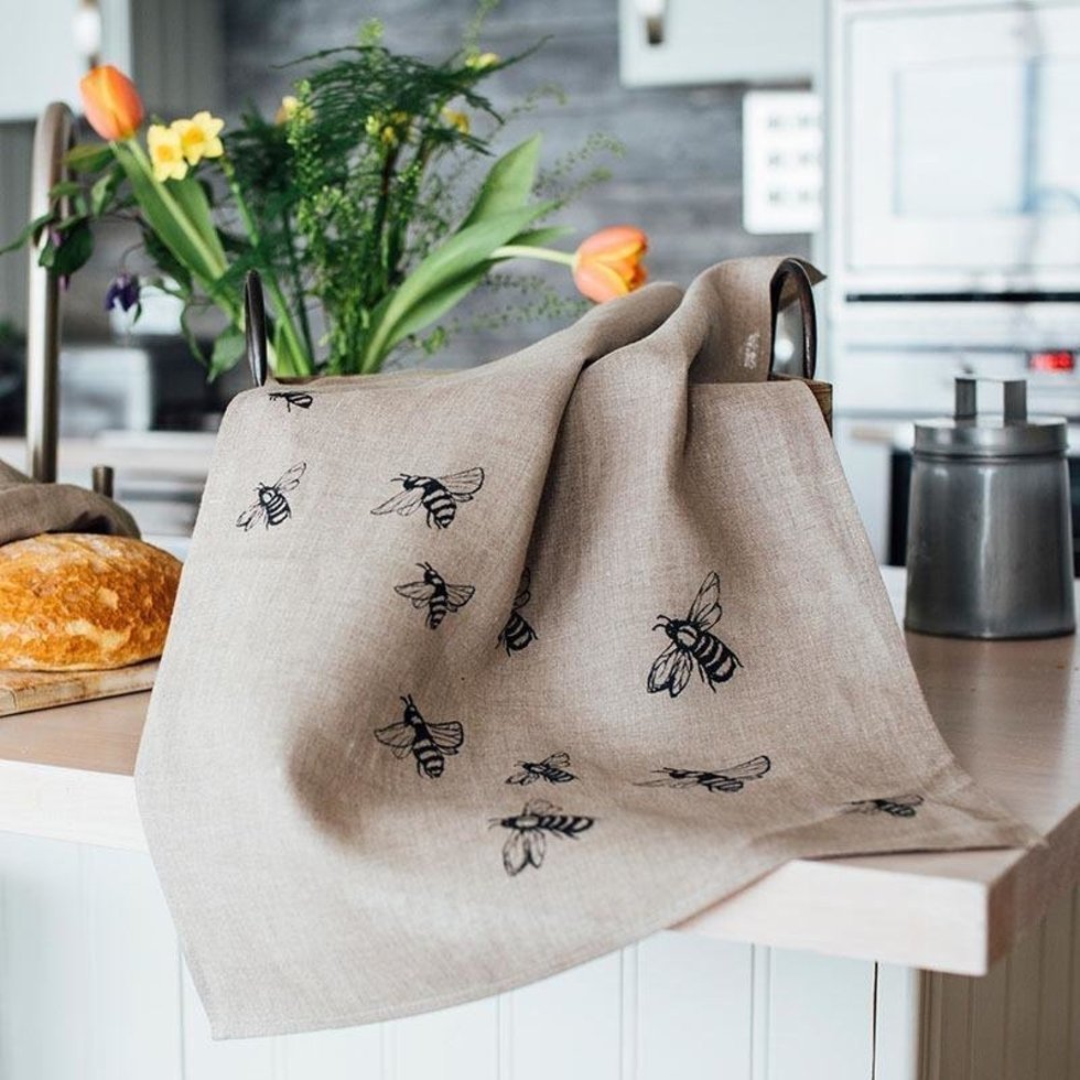 Bee Linen Kitchen Towel Set - Stanley and Floyd